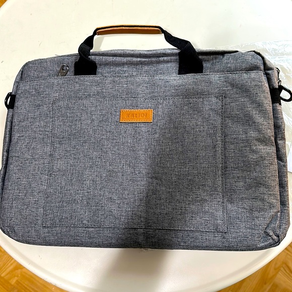 Borsa A Tracolla Lenovo T210 Per Laptop - Fino A 17 Pollici, Tessuto Idrorepellente, Elegante - Foto 6